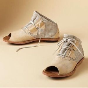 Sorel Lake Boot Peep Toe Shoe Size 9.5